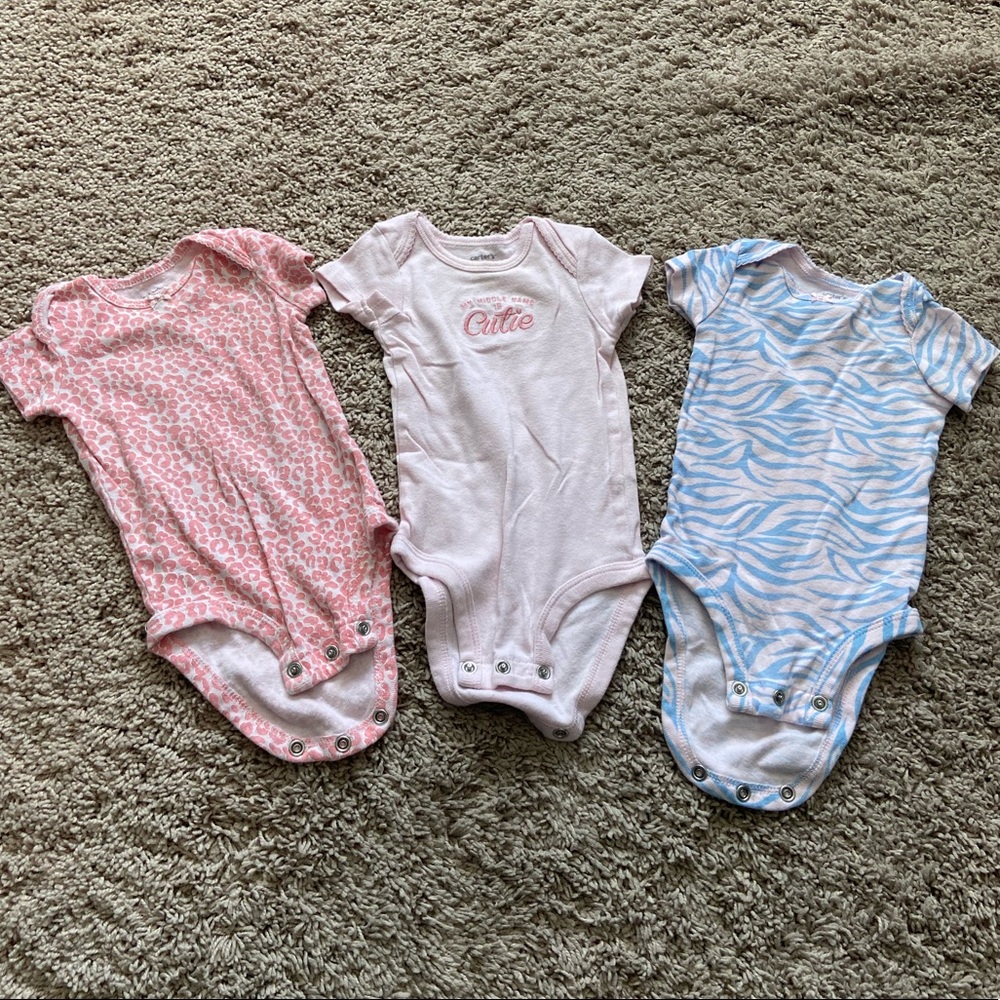 Carter’s Set of 3 Short Sleeved Onesies
